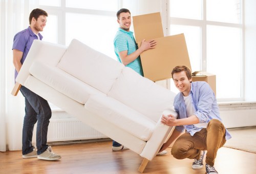 Home moving service coverage across Canary Wharf and nearby areas