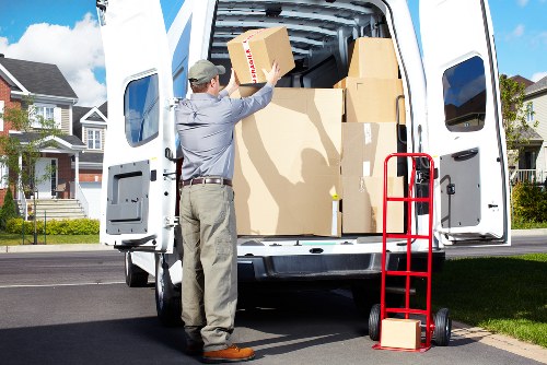 Local mover navigating Canary Wharf streets and loading access