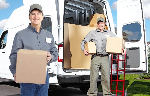 Checklist and moving preparations for a Canary Wharf house move