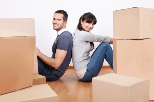 Local removalists handling apartment access in Canary Wharf