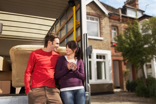 Screen-reader friendly moving service content for Canary Wharf customers