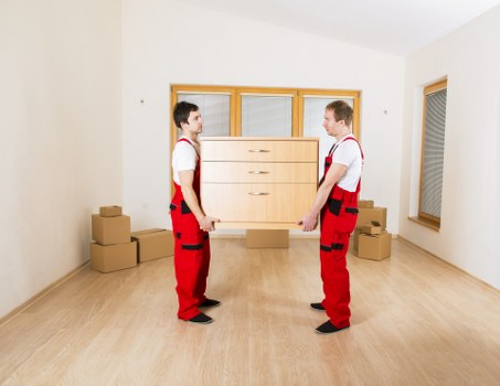 Commercial moving van support for office furniture and equipment in Canary Wharf